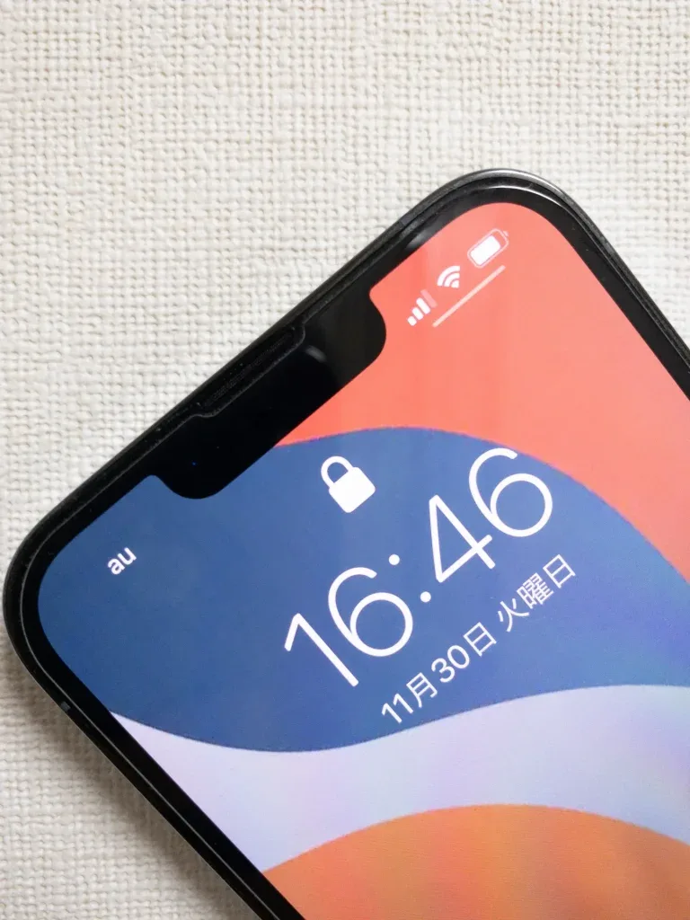 iPhone 13 Proノッチ